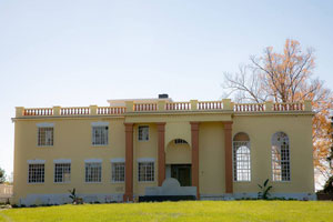 Front view of Hindu-Buddha Temple of Baltimore